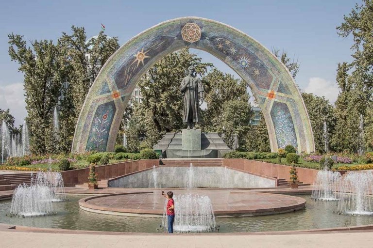 Tajikistan, Tajikistan travel, Tajikistan travel guide, Tajikistan guide, Dushanbe, Dushanbe Guide, Dushanbe City Guide, Dushanbe Travel Guide, Rudaki Statue, Rudaki Park, Rudaki, Bag-i-Rudaki