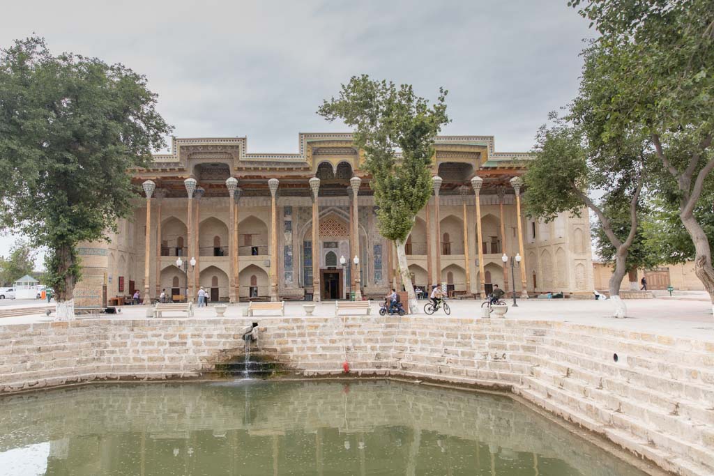 Bolo Hauz Mosque, Bukhara, Uzbekistan