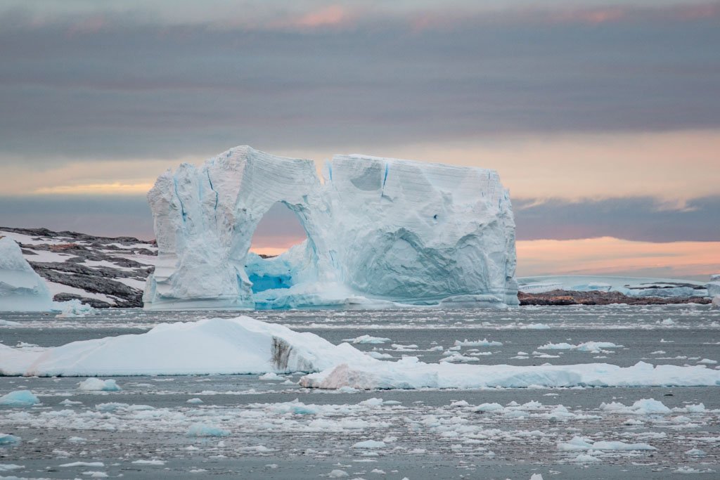 Ice Arch near Pleneau Island, Girard Bay, Lemaire Channel, Antarctica, Ice Arch, Ice berg