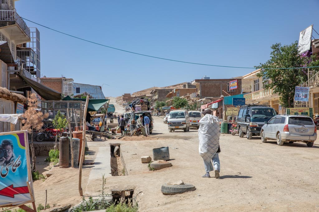 Cheprask Bazaar, Miramor District, Daykundi, Afghanistan