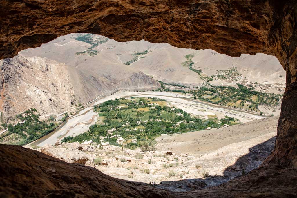 Lazir Cave, Nili District, Daykundi, Afghanistan