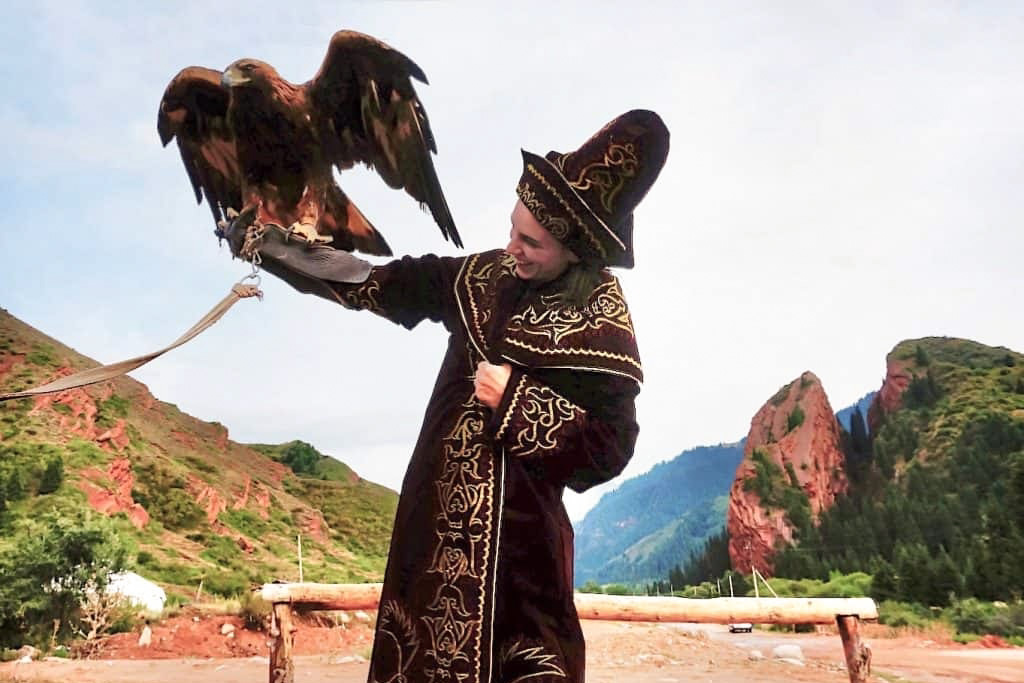 Valerie, golden eagle, Jeti Oguz, Kyrgyzstan