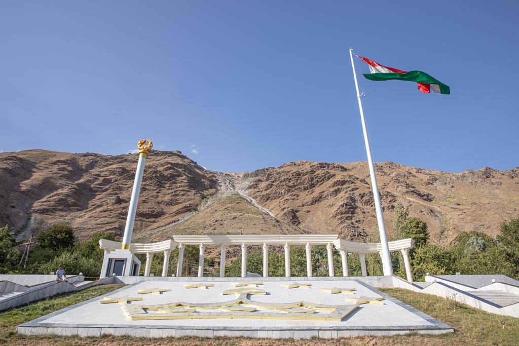 Independence Monument, Qala i Khumb, Darvoz, Tajikistan