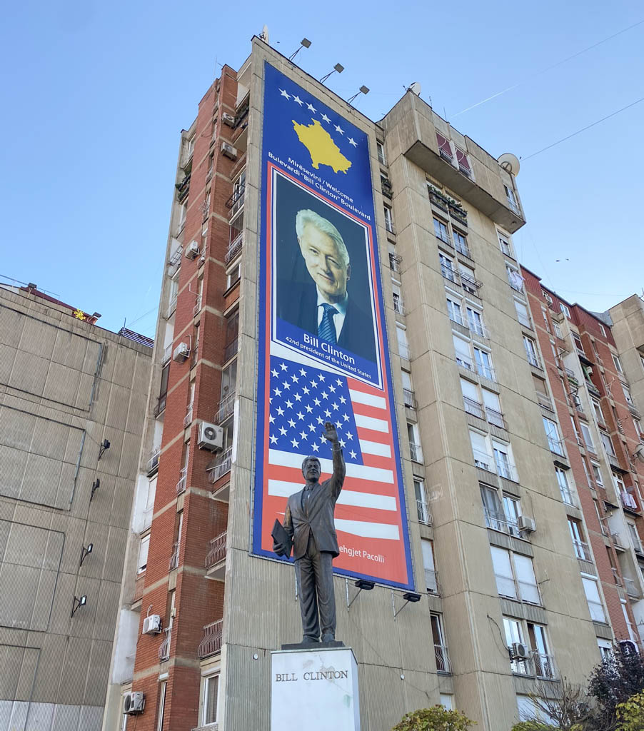Bill Clinton Statue, Bill Clinton Boulevard, Pristina, Kosovo