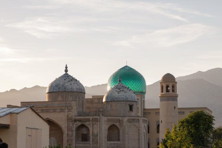 Sheikh Massal ad Din Complex, Khujand, Tajikistan, Sheikh Musil ad Din, Sheikh Musilhiddin, Tajik Fergana, Fergana Valley, Adventures of Nicole
